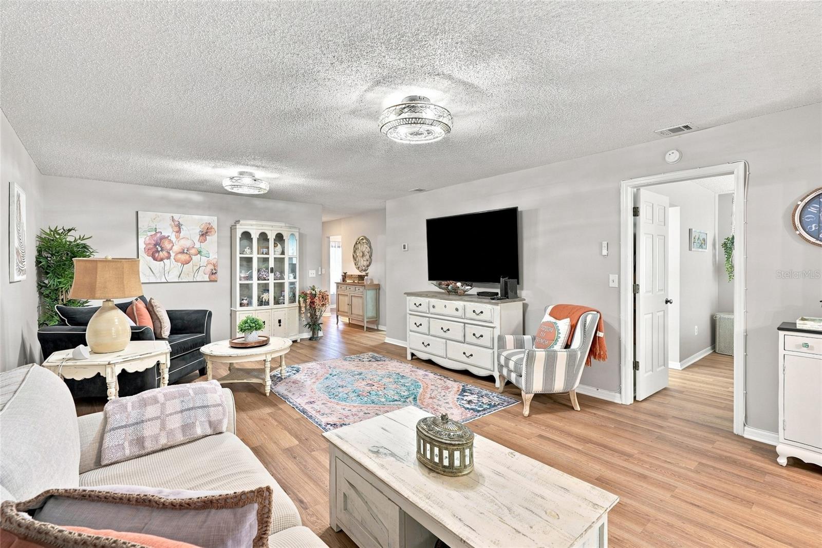 1801 E Lake Rd #17c Property Photo 15