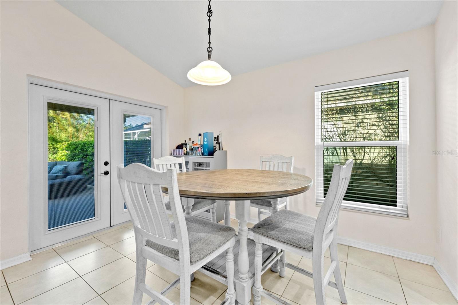 18843 Maisons Dr Property Photo 16