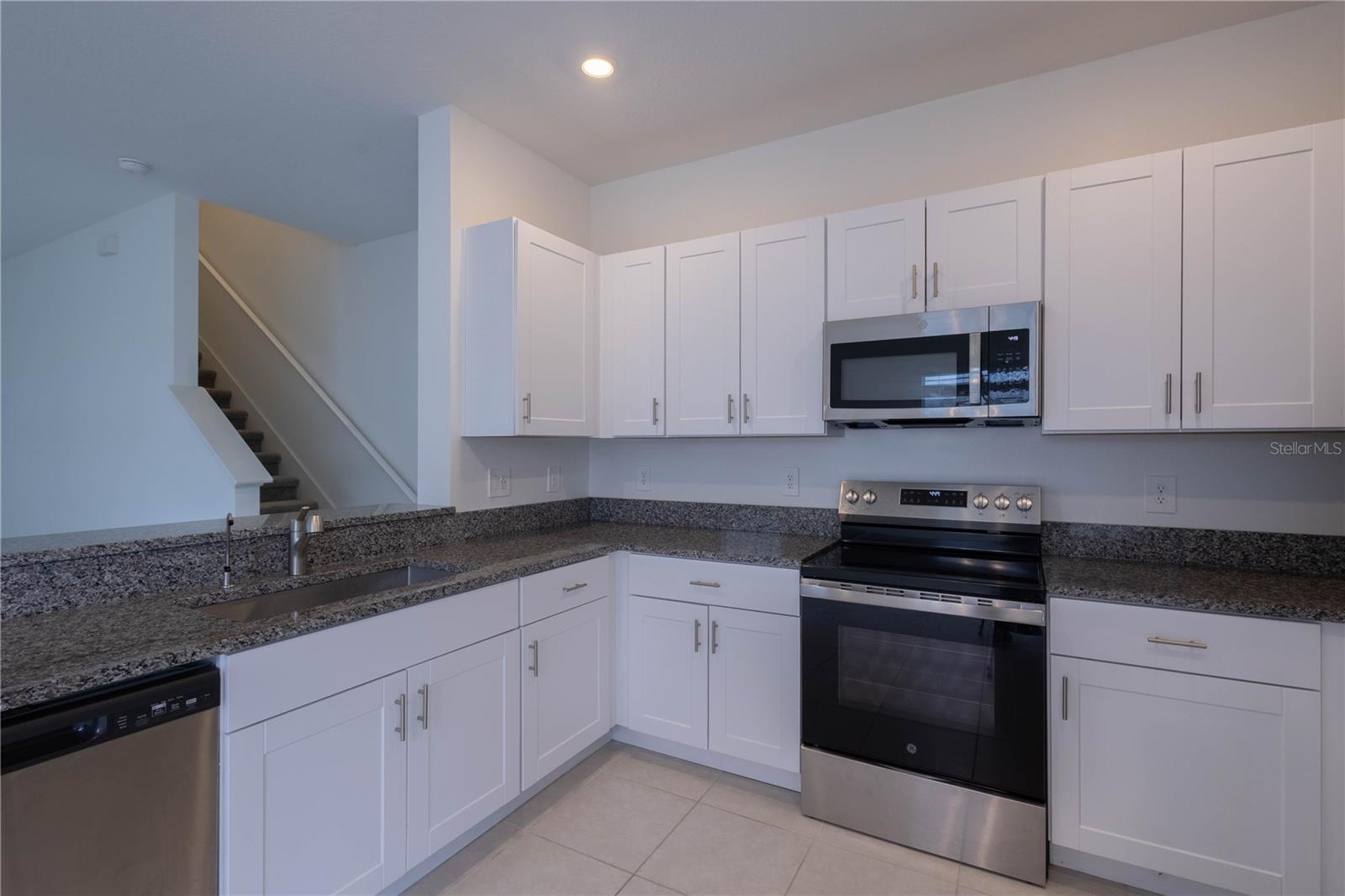 2626 Sunray Venus Way Property Photo 13