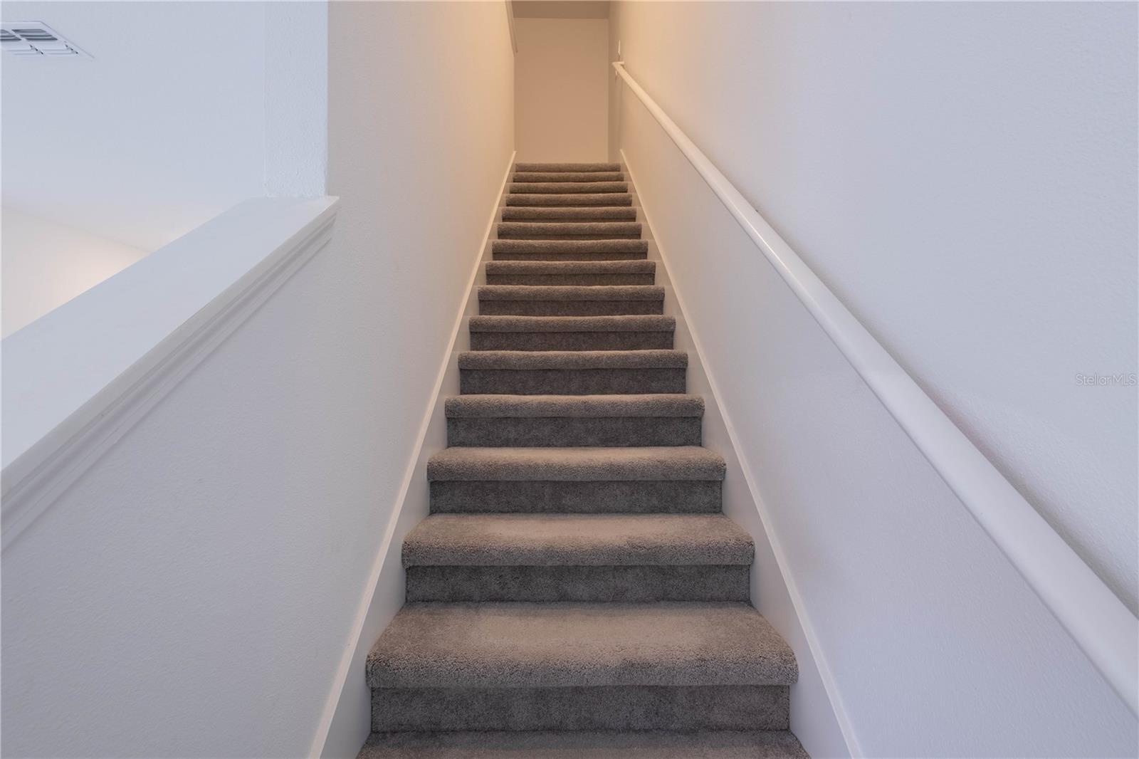 2626 Sunray Venus Way Property Photo 15