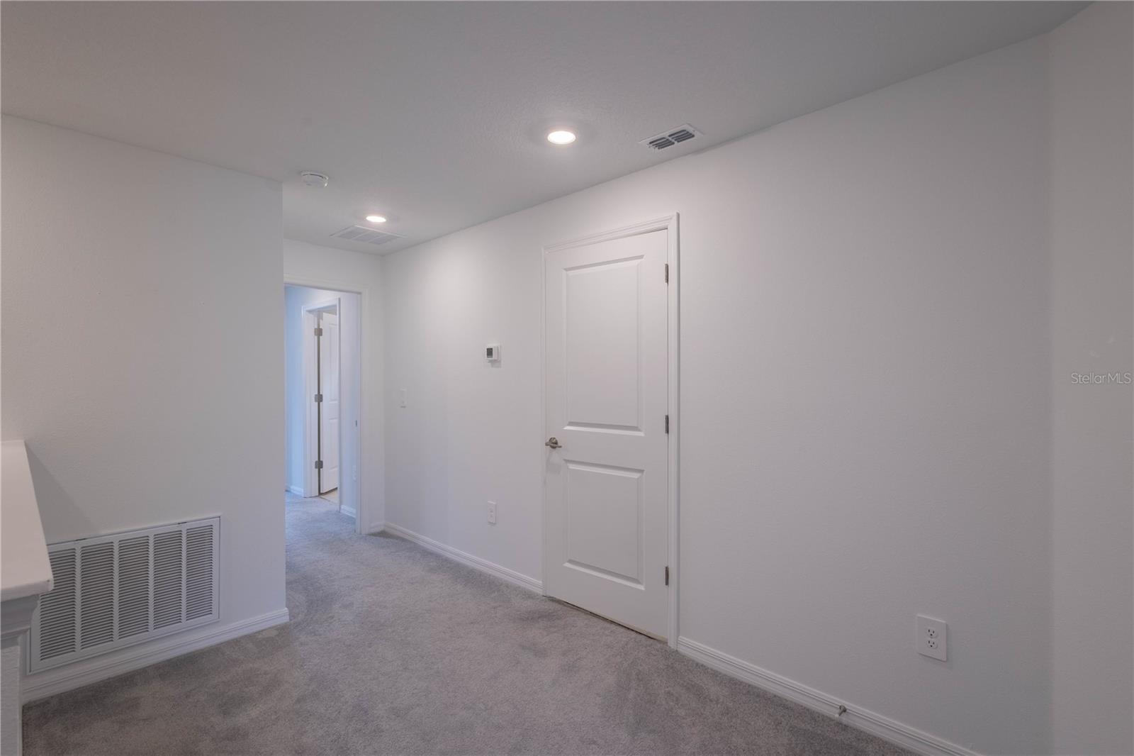 2626 Sunray Venus Way Property Photo 16