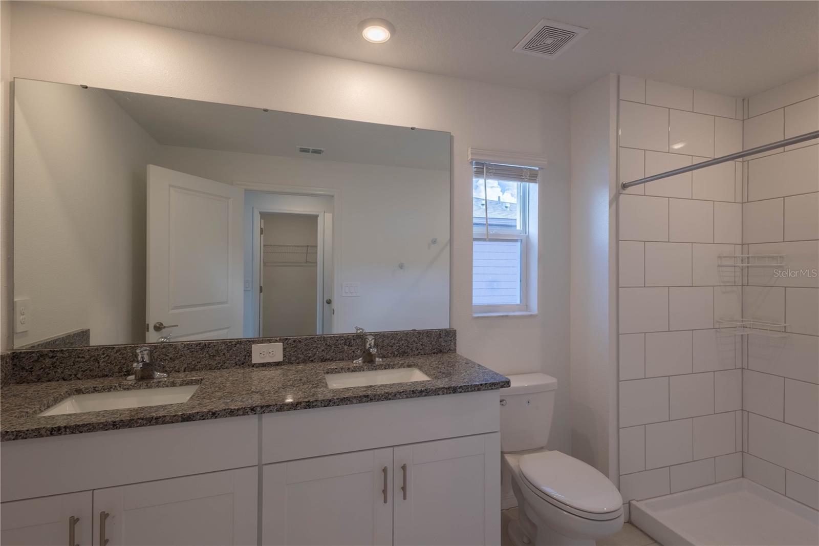 2626 Sunray Venus Way Property Photo 22