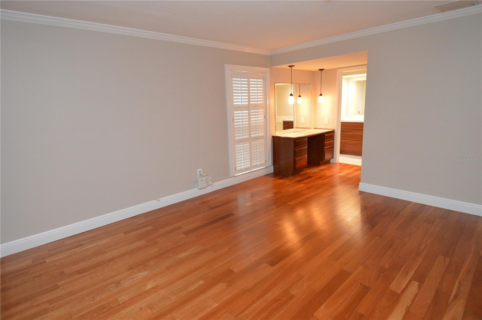 981 Damrosch St Property Photo 55