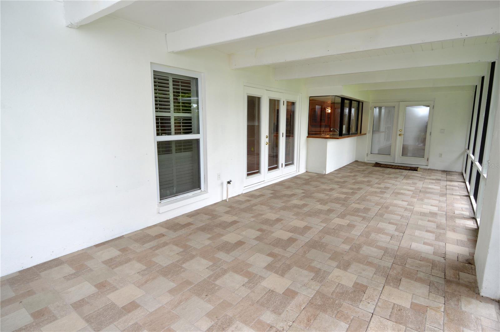 981 Damrosch St Property Photo 70