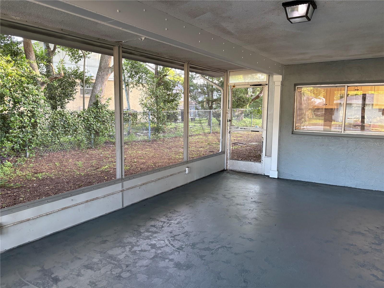 8701 Lincolnshire Dr Property Photo 26