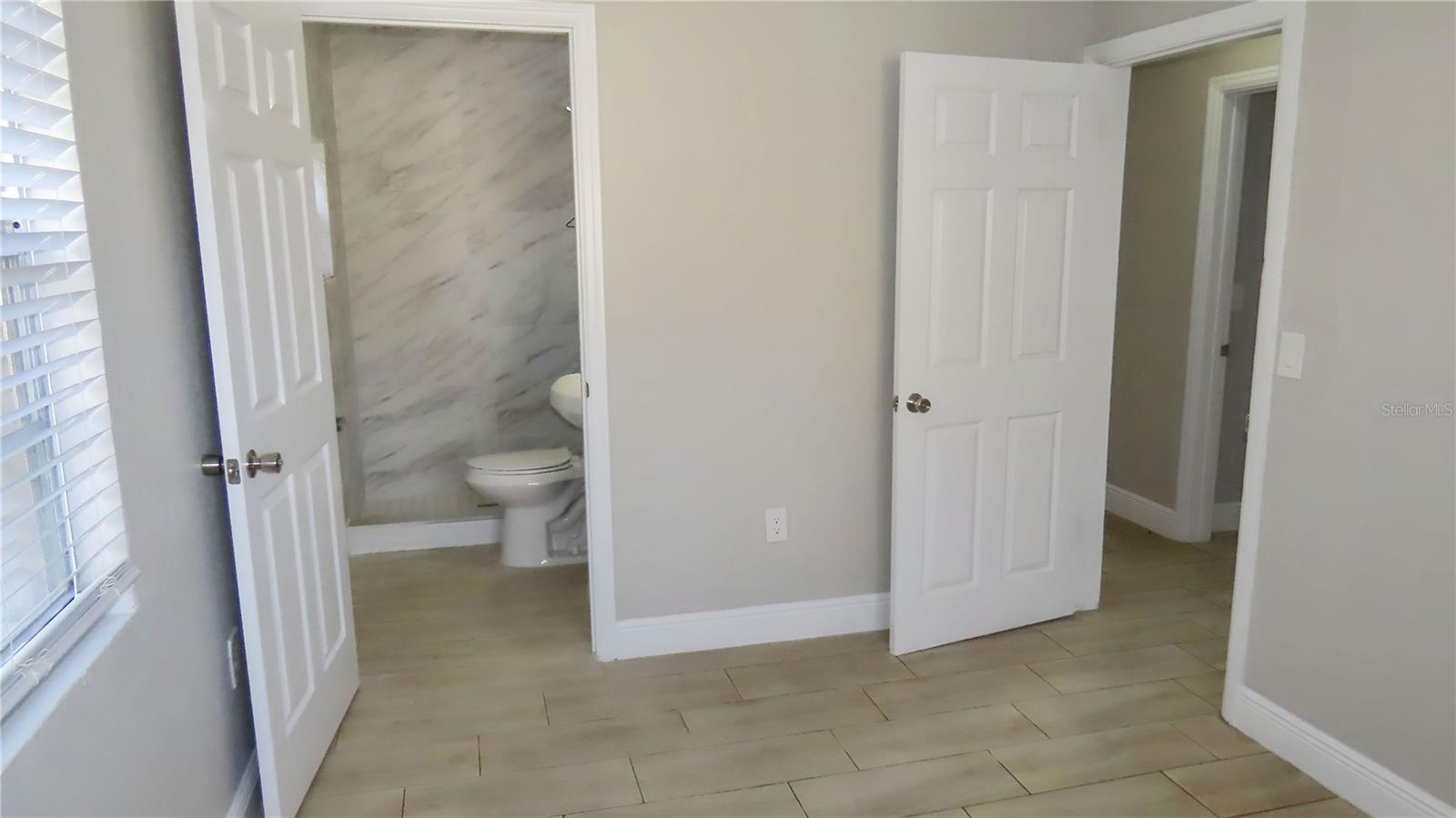 1241 Nicholson St Property Photo 14
