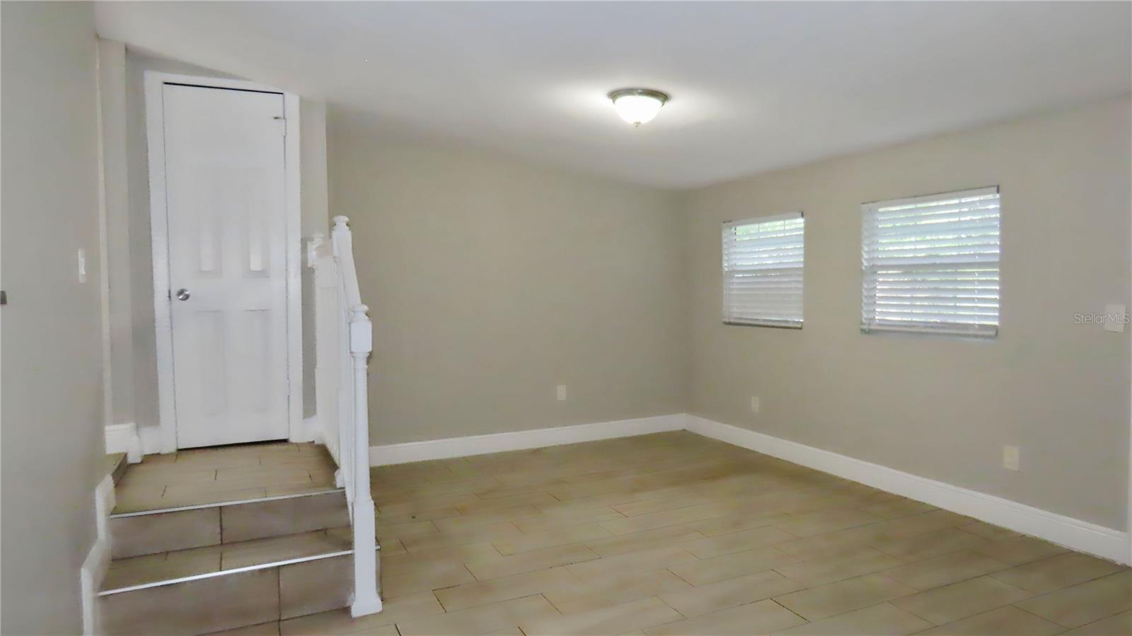 1241 Nicholson St Property Photo 27