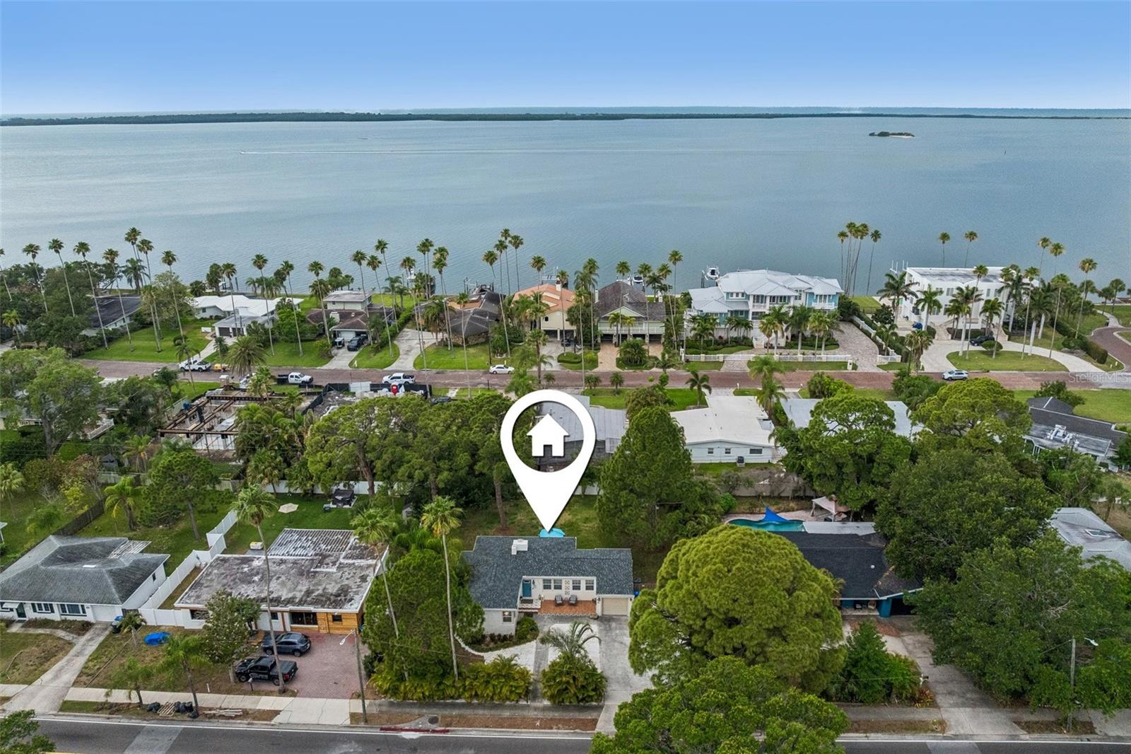 1654 Bayshore Blvd Property Photo 1