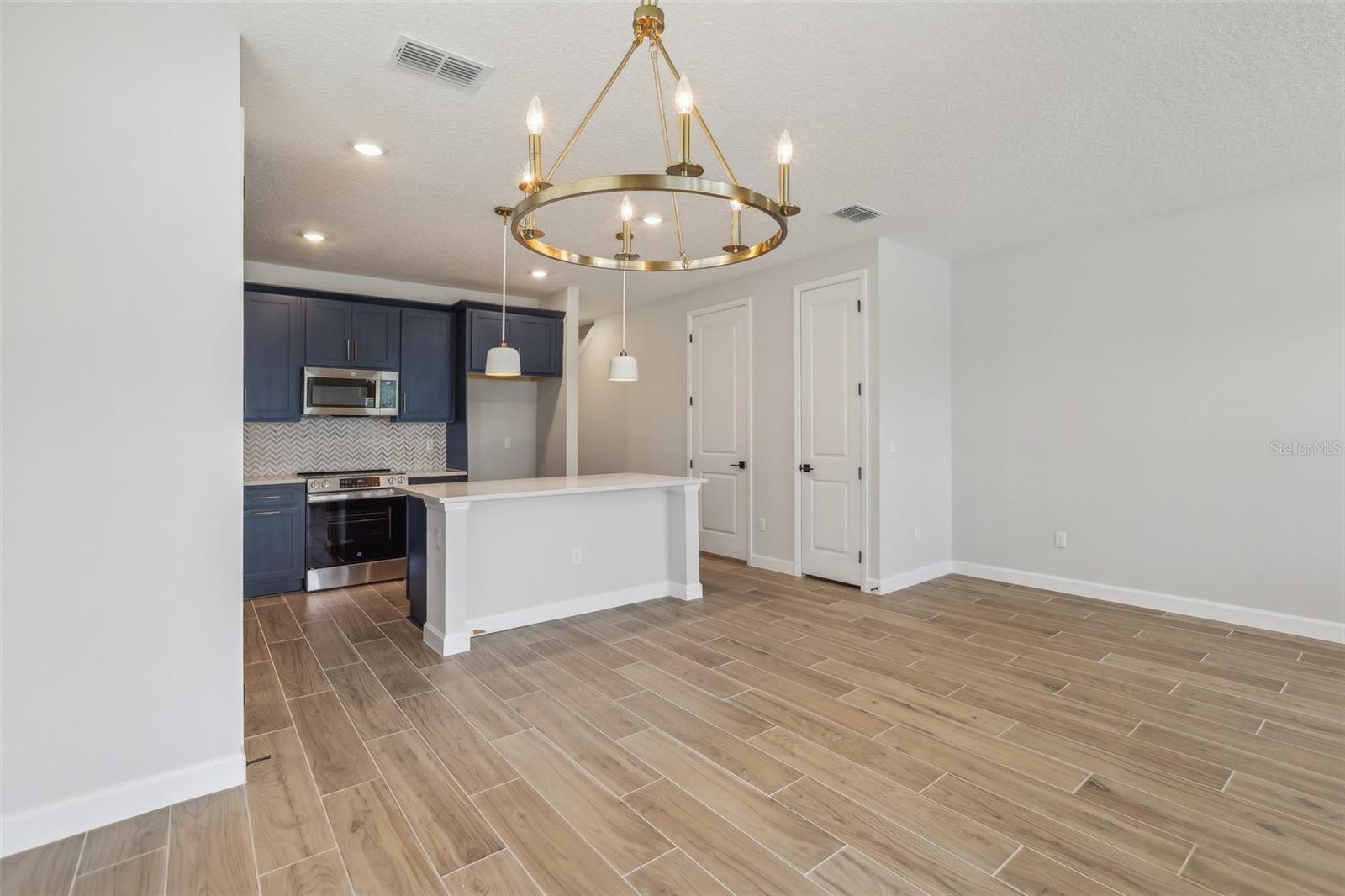 7324 Deer Valley Circle Property Photo 11