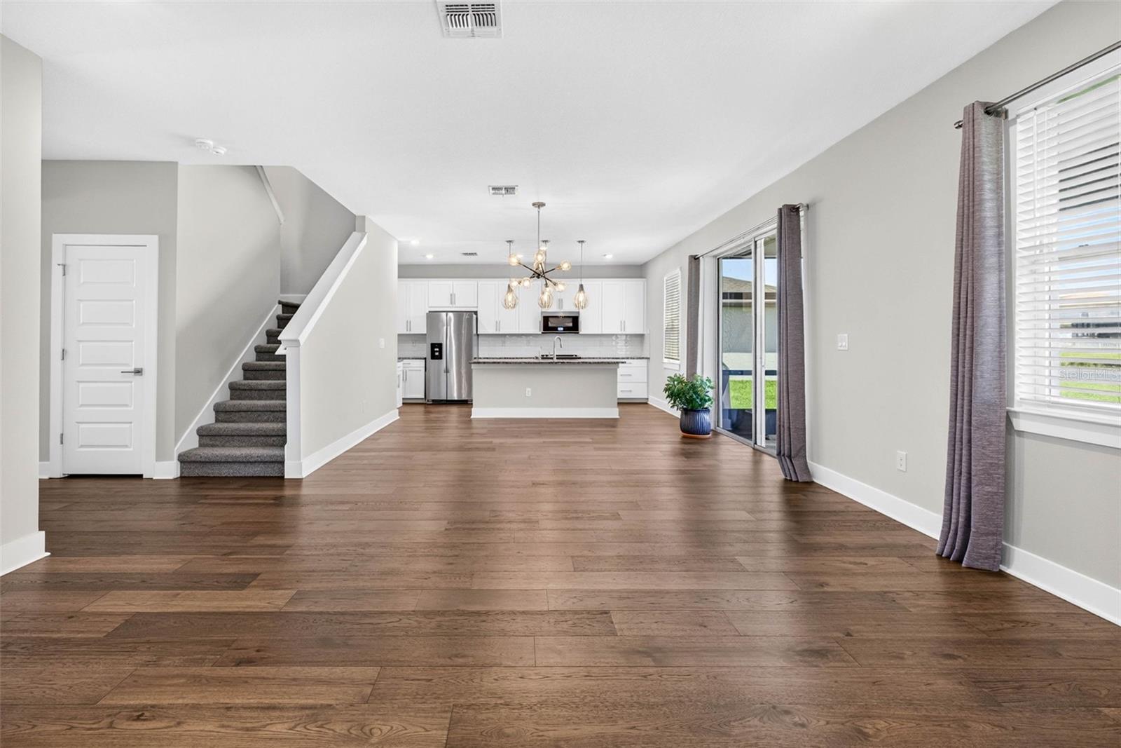 7182 Heron Walk Ln Property Photo 4