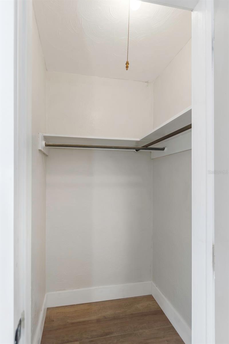 245 Grove Cir N Property Photo 19