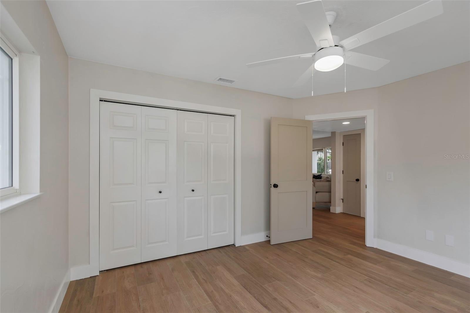 245 Grove Cir N Property Photo 23