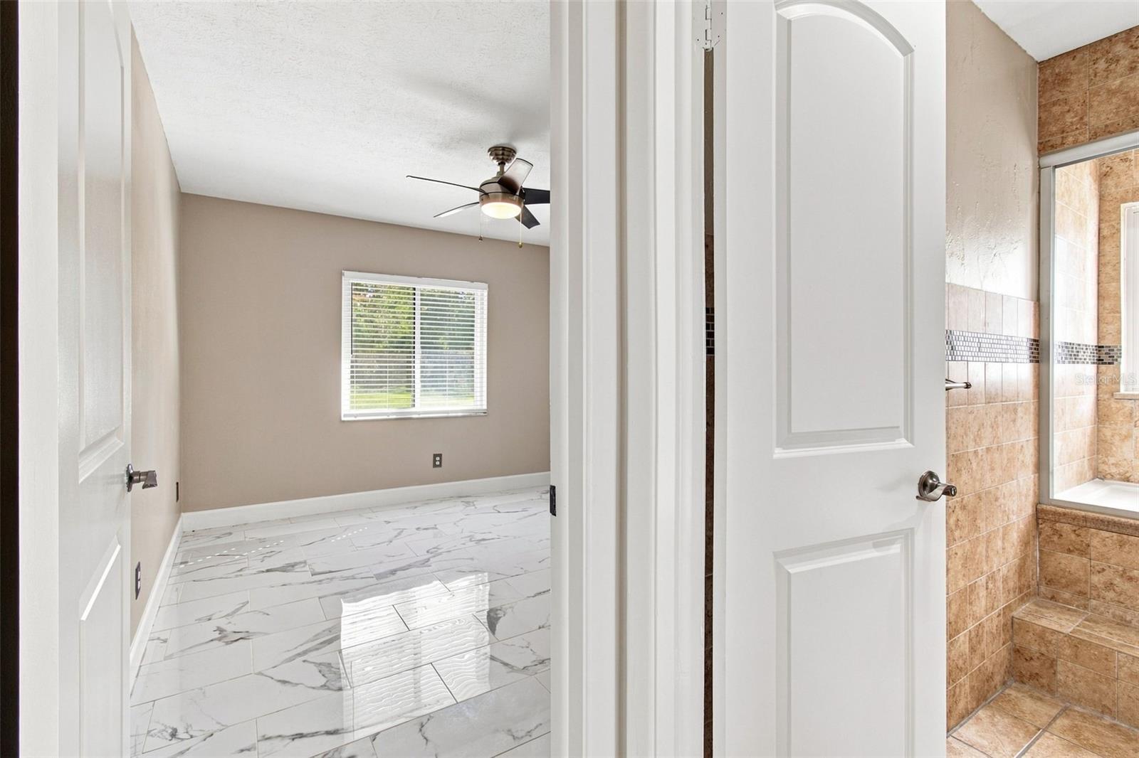 7233 Woodbrook Dr Property Photo 35