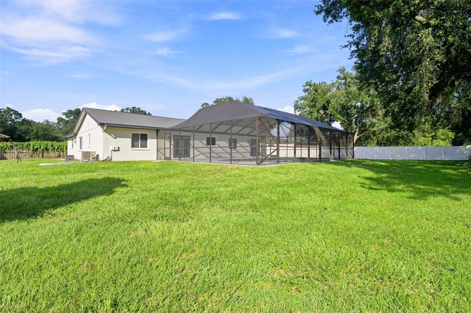 7233 Woodbrook Dr Property Photo 46