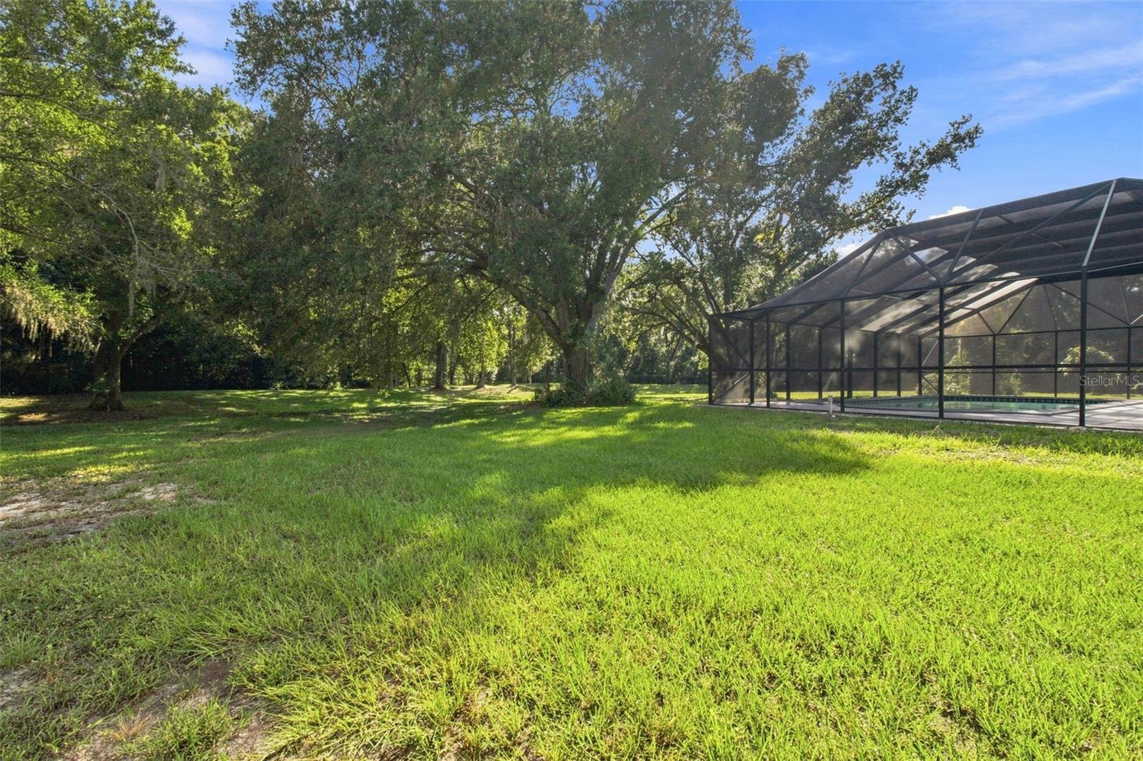 7233 Woodbrook Dr Property Photo 48