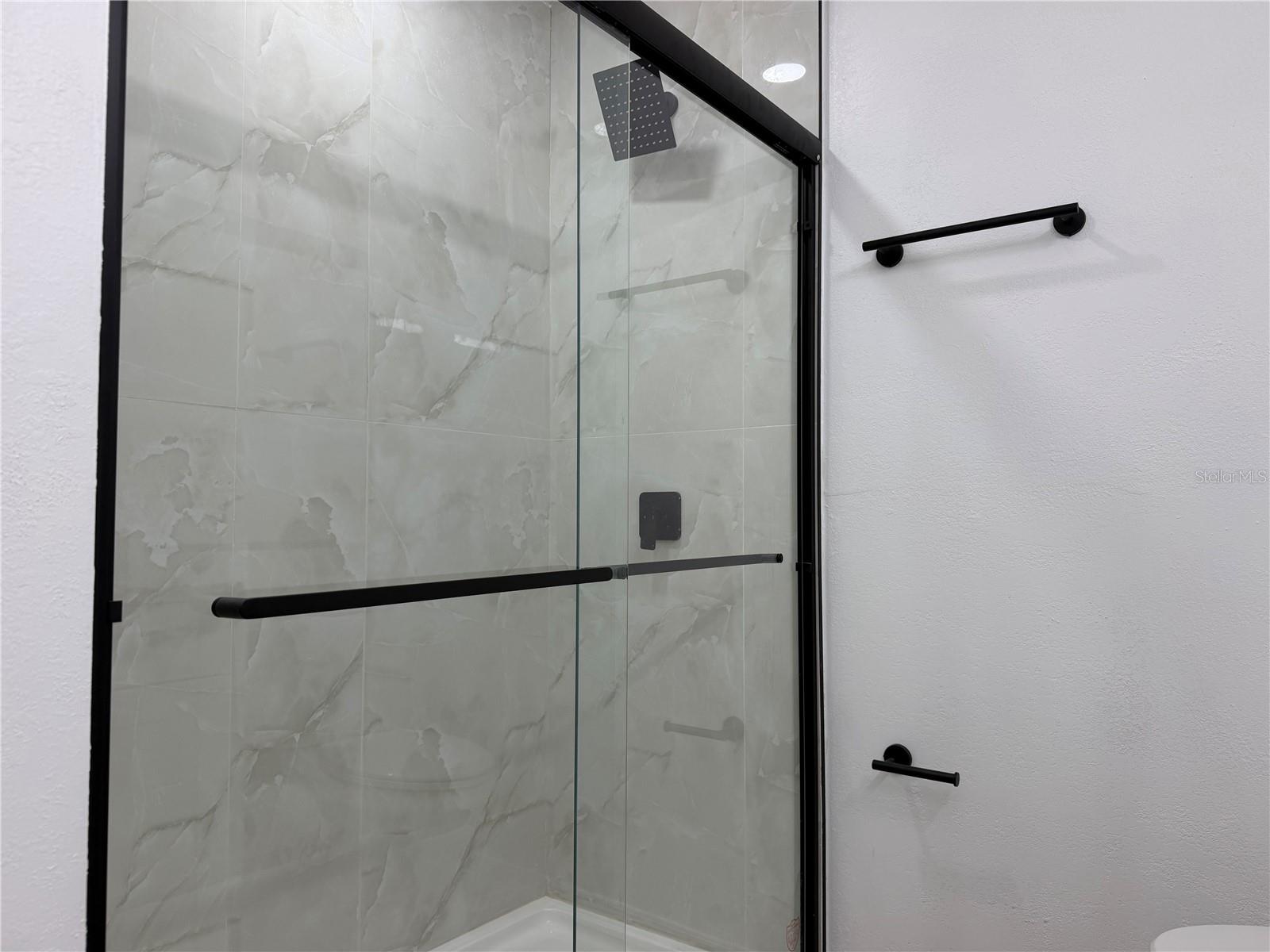12022 Chuck Cir Property Photo 6