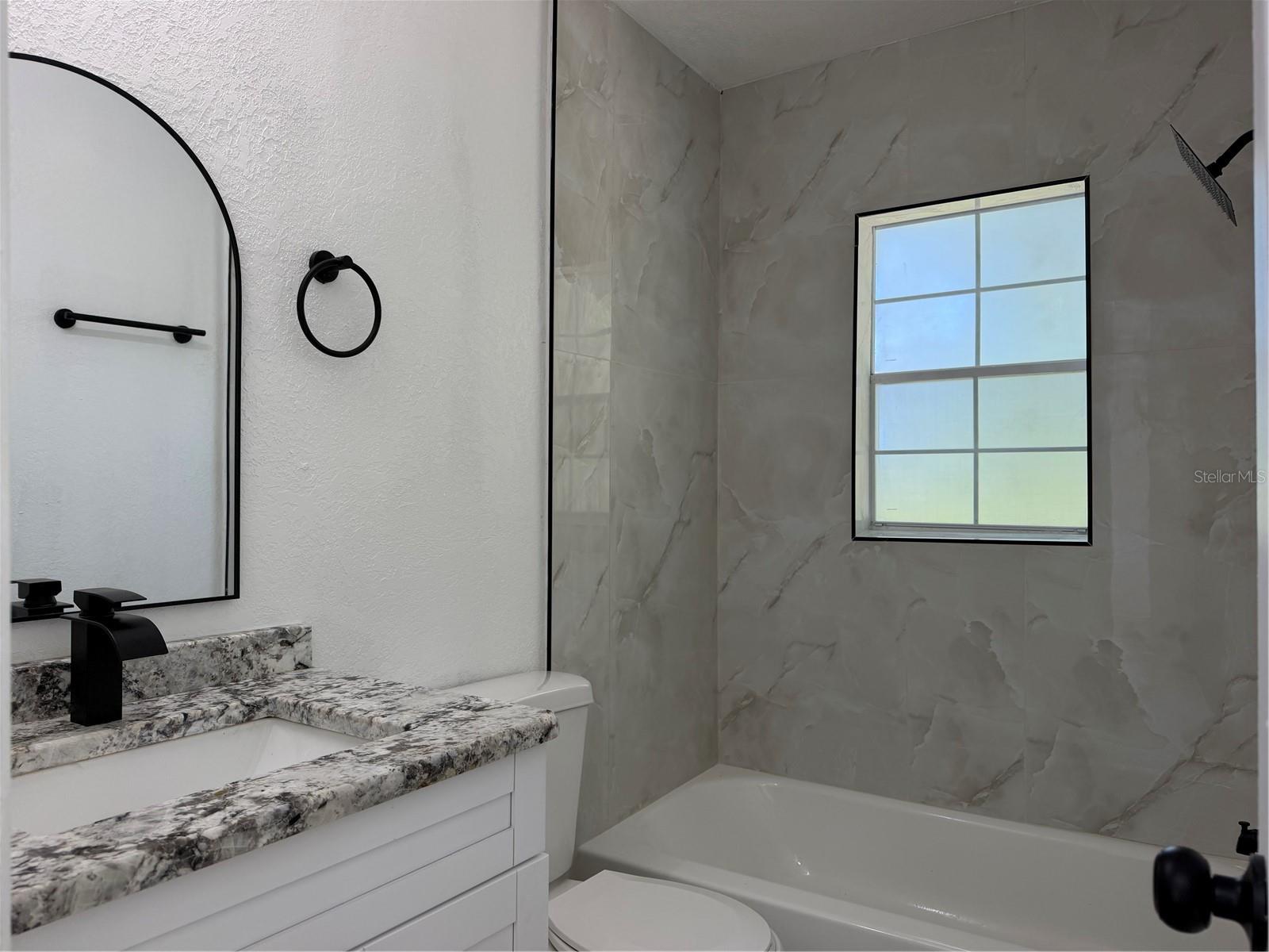 12022 Chuck Cir Property Photo 9