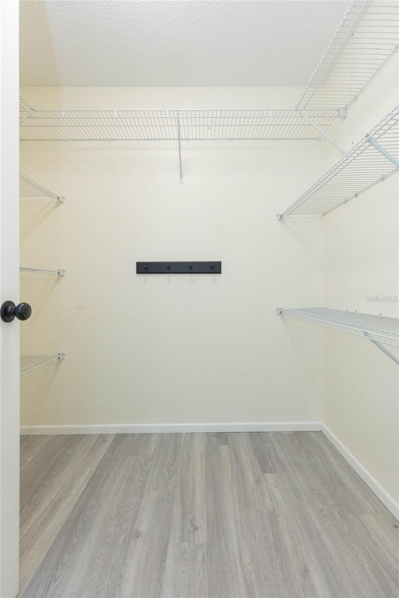 8423 Pebble Dr Property Photo 23