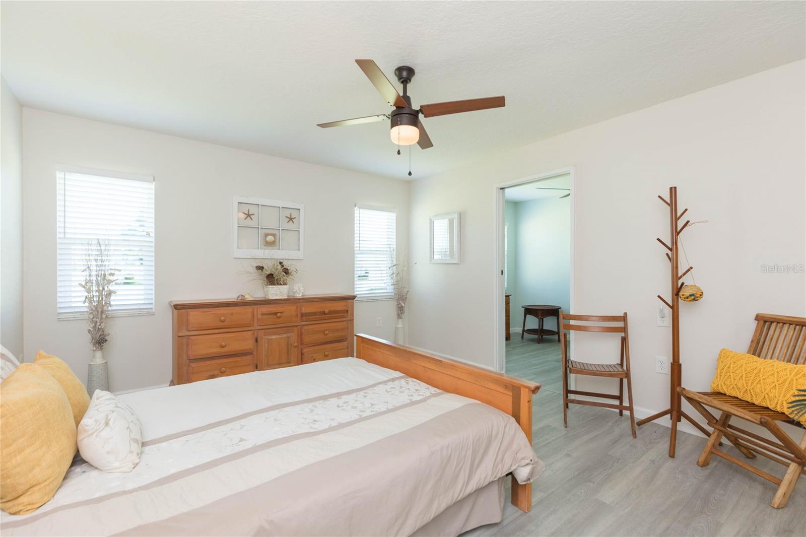 8423 Pebble Dr Property Photo 26