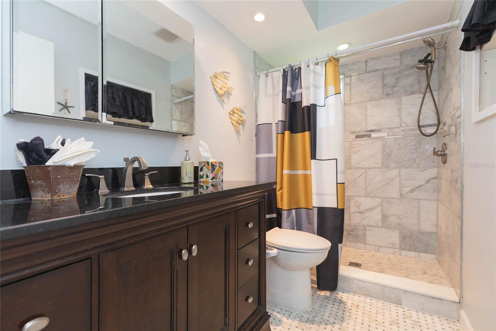 8423 Pebble Dr Property Photo 32