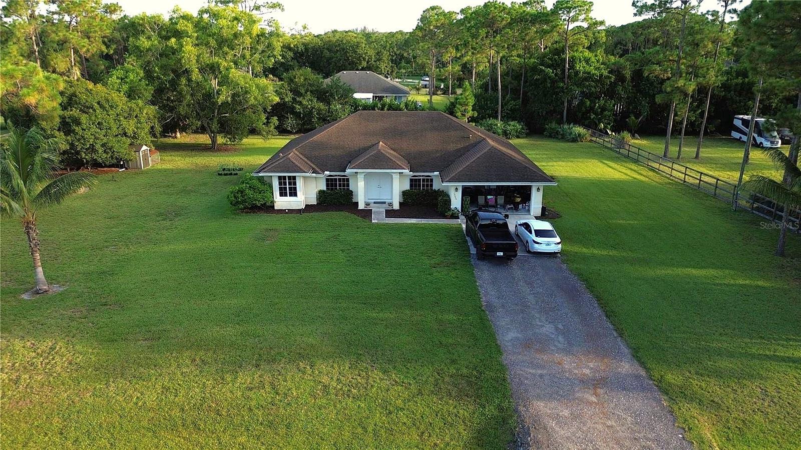 17770 64th Pl N Property Photo 1