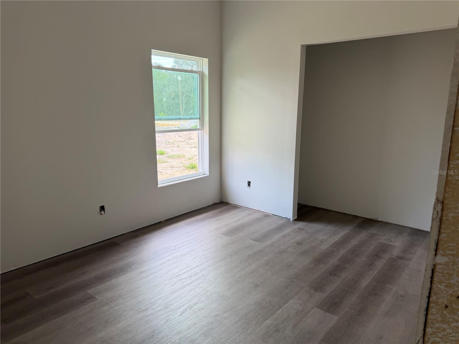 34281 Manuel St Property Photo 9