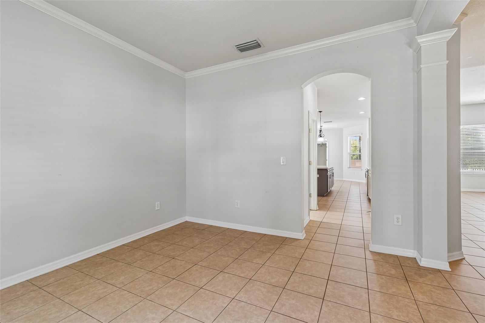 8523 Northton Groves Blvd Property Photo 12