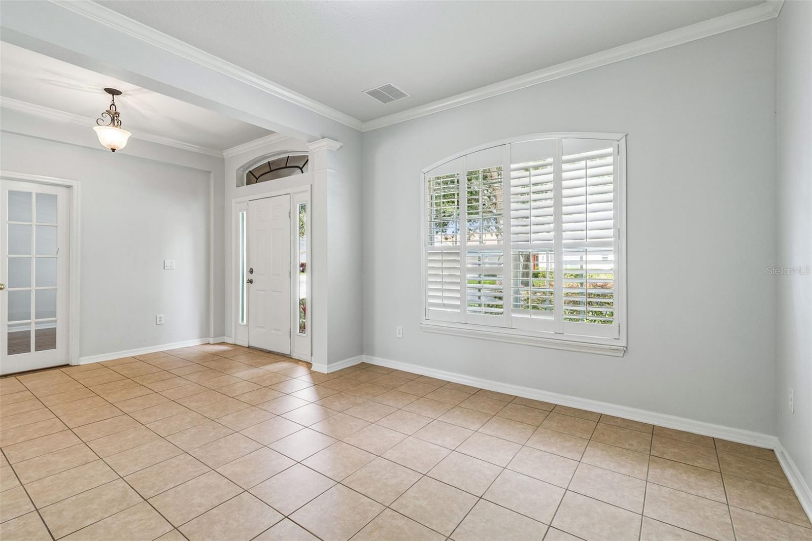 8523 Northton Groves Blvd Property Photo 14