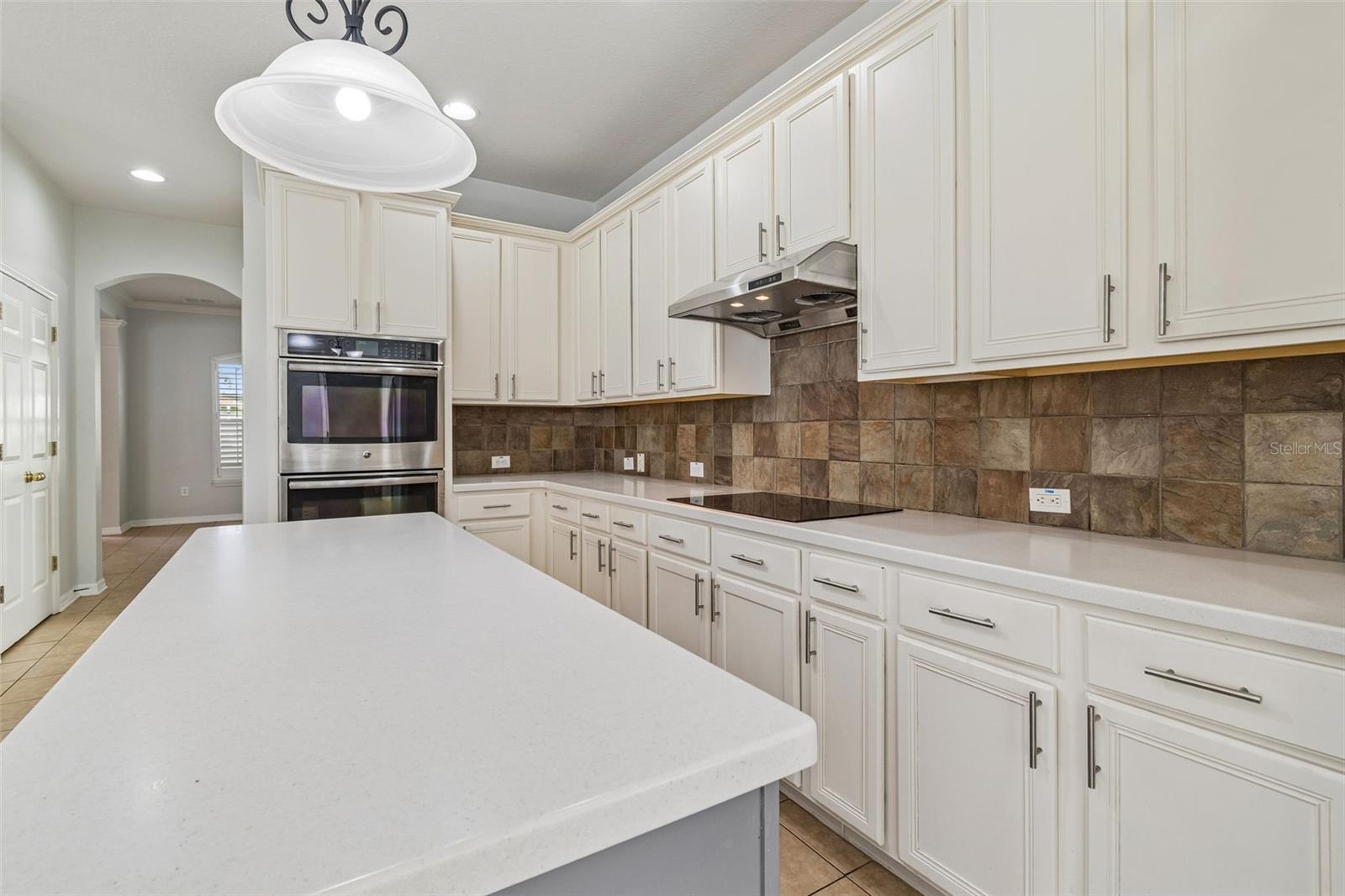 8523 Northton Groves Blvd Property Photo 19