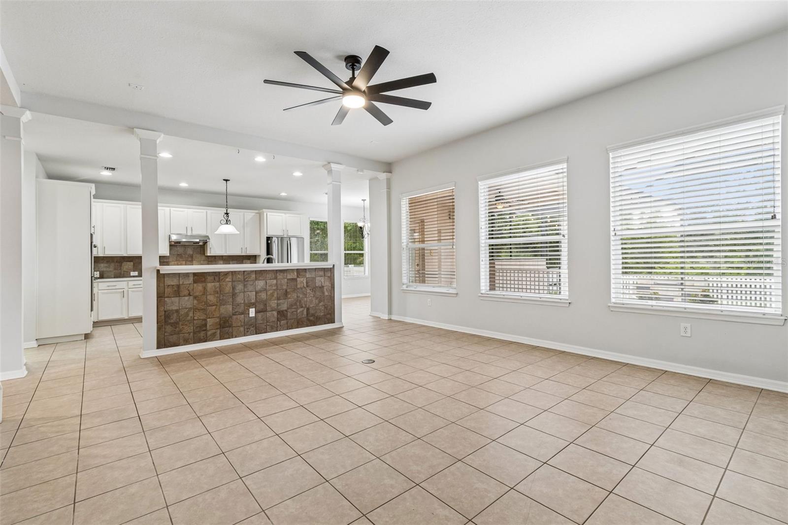 8523 Northton Groves Blvd Property Photo 34