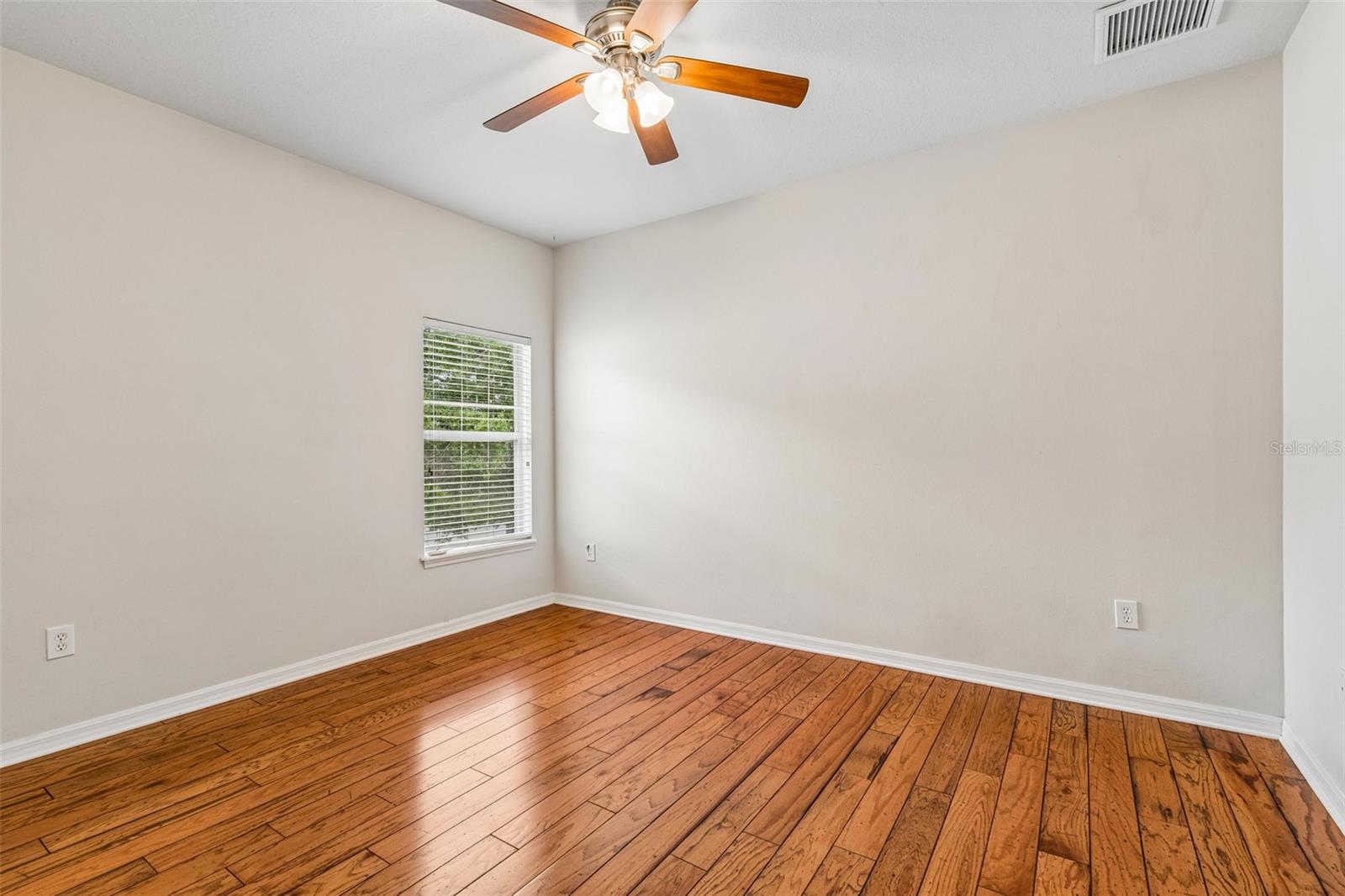 8523 Northton Groves Blvd Property Photo 58