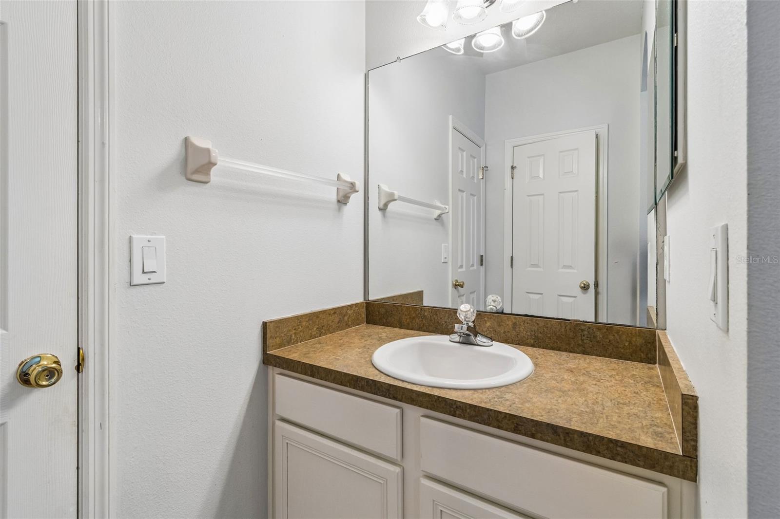 8523 Northton Groves Blvd Property Photo 62