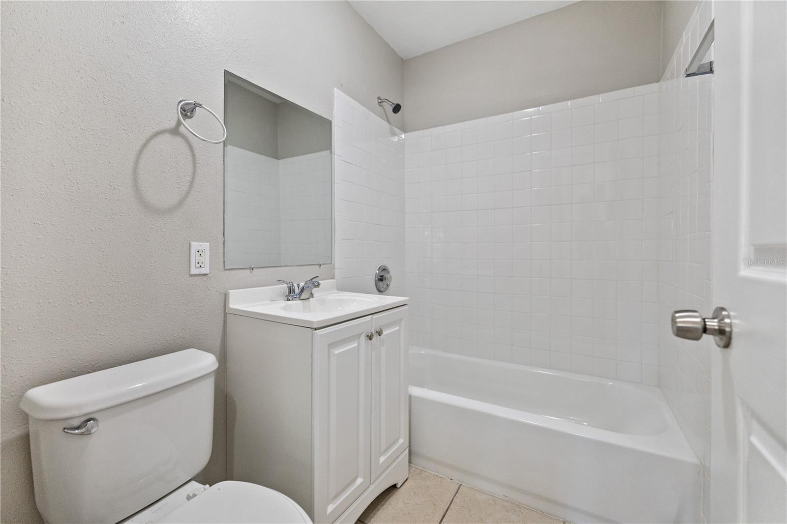 6014 S 6th St Property Photo 13