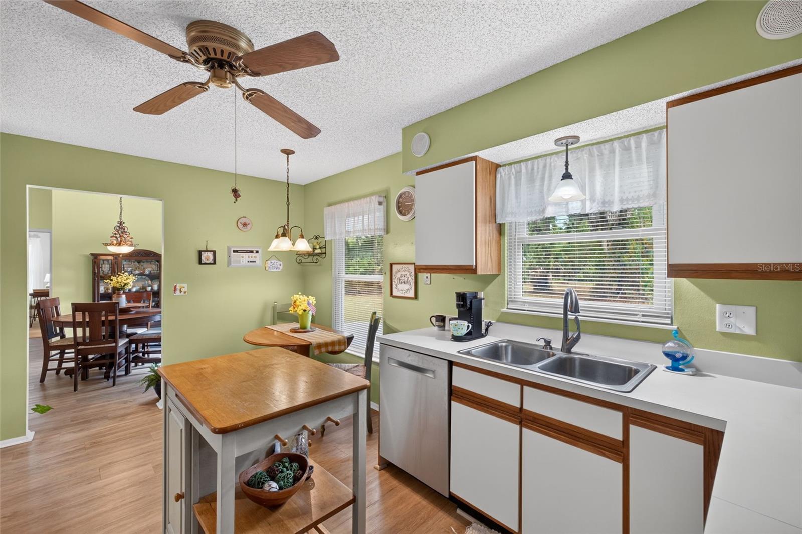 2120 18th Ave Ne Property Photo 12