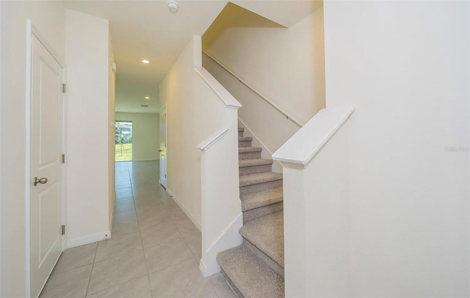 1623 Hubbell Rd Property Photo 2