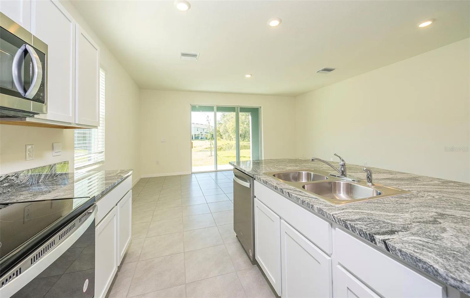 1623 Hubbell Rd Property Photo 9