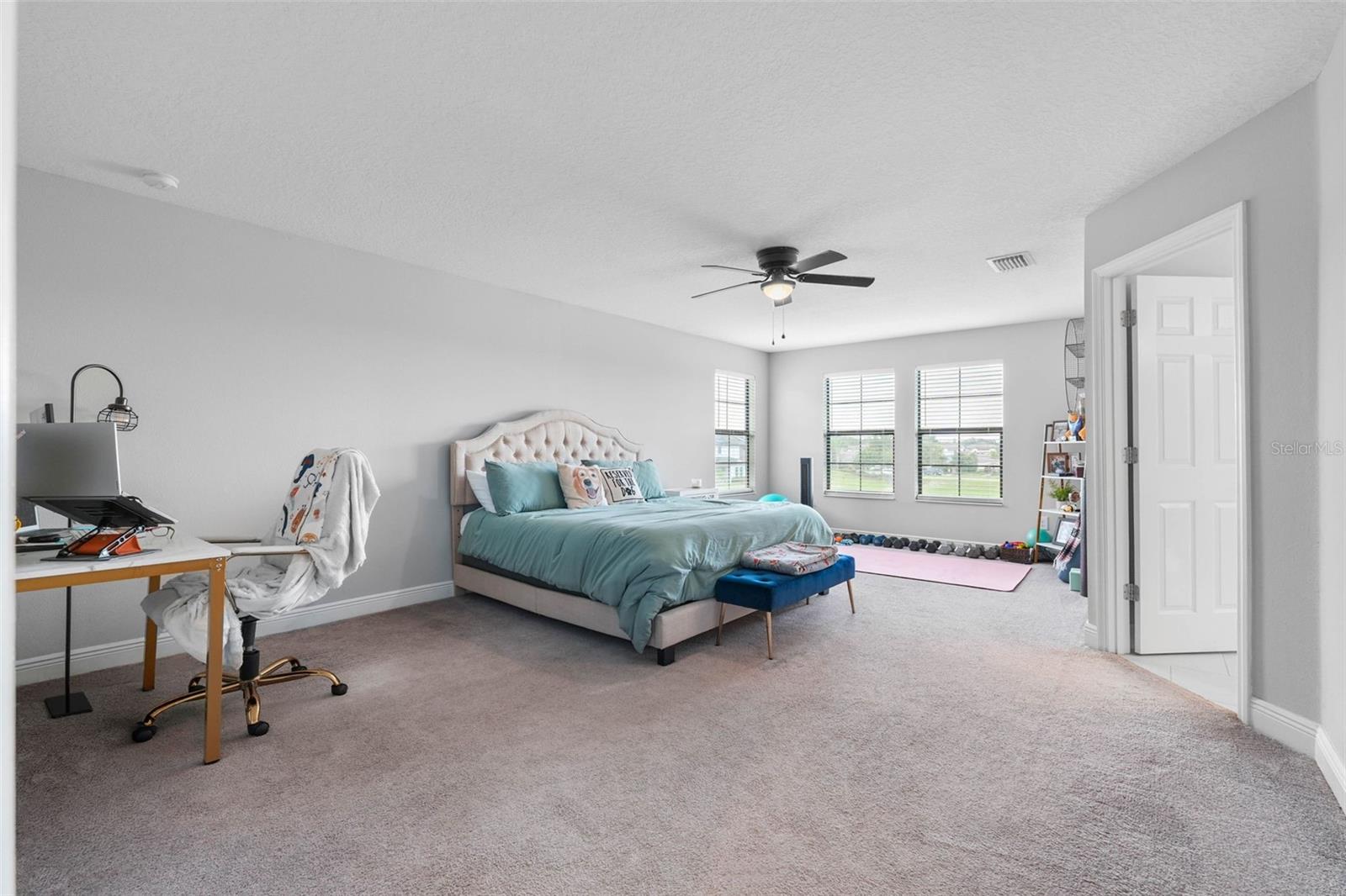 13134 Monach Isles Dr Property Photo 26