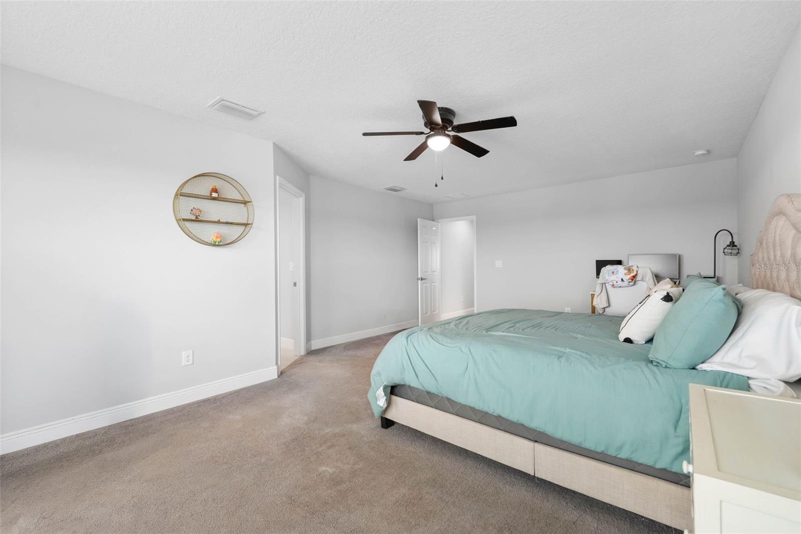 13134 Monach Isles Dr Property Photo 28