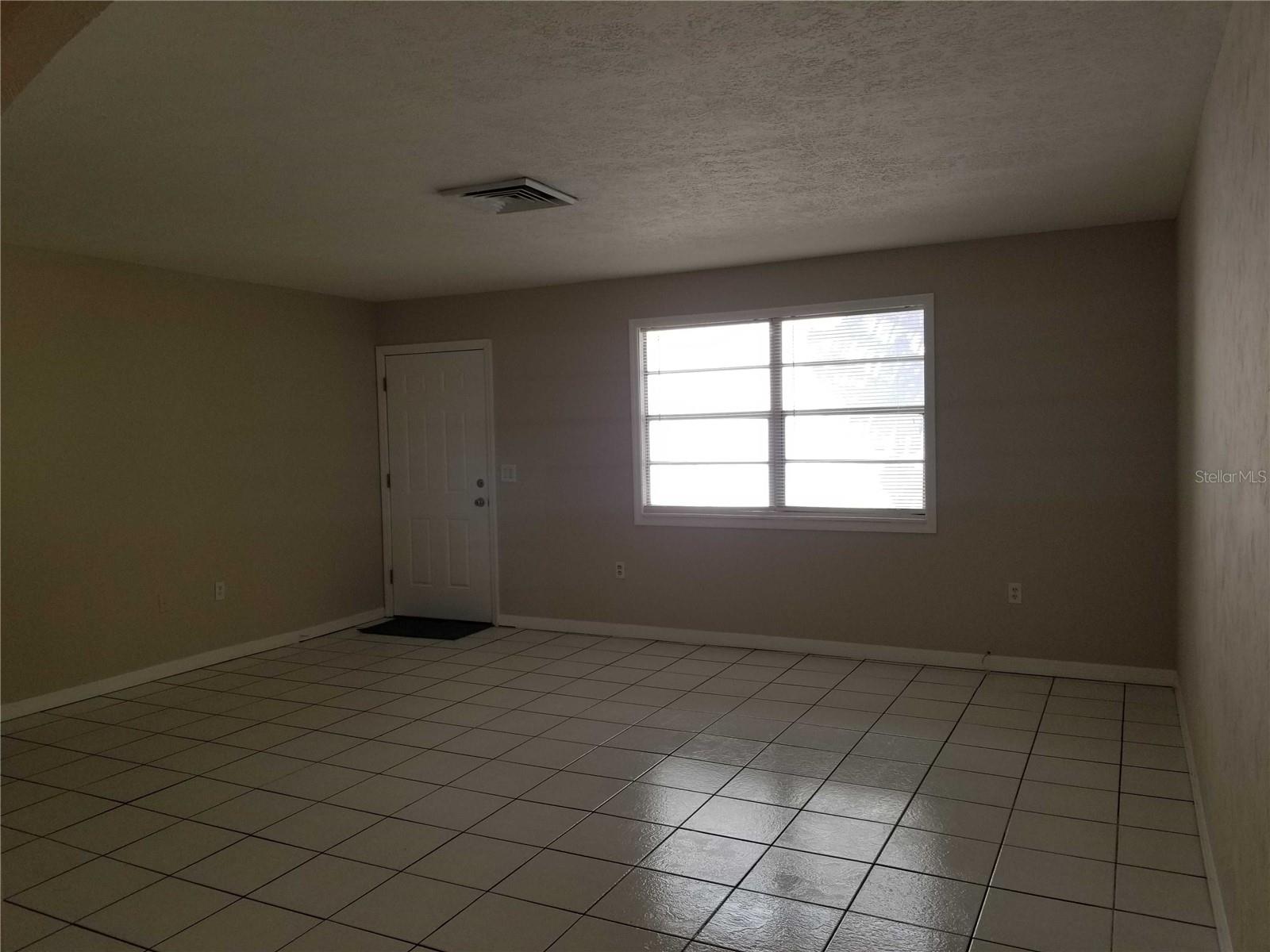 15588 59th St N Property Photo 12
