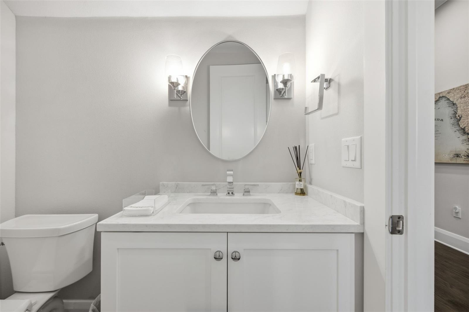 210 S Shore Crest Dr Property Photo 37