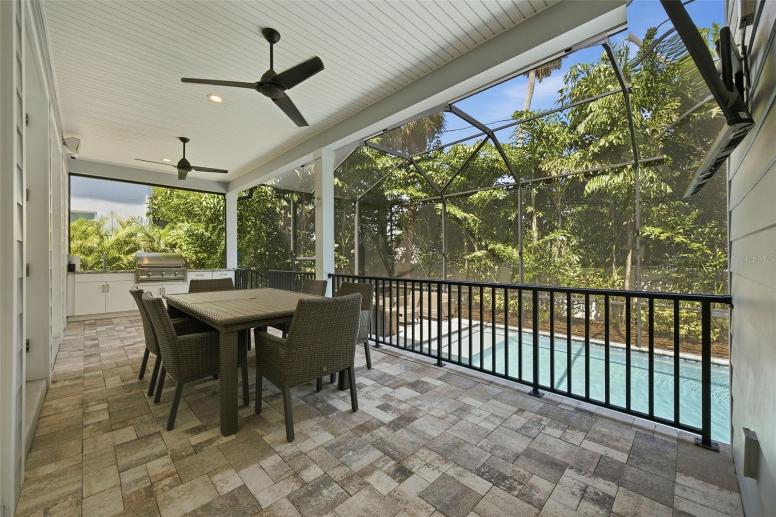210 S Shore Crest Dr Property Photo 49