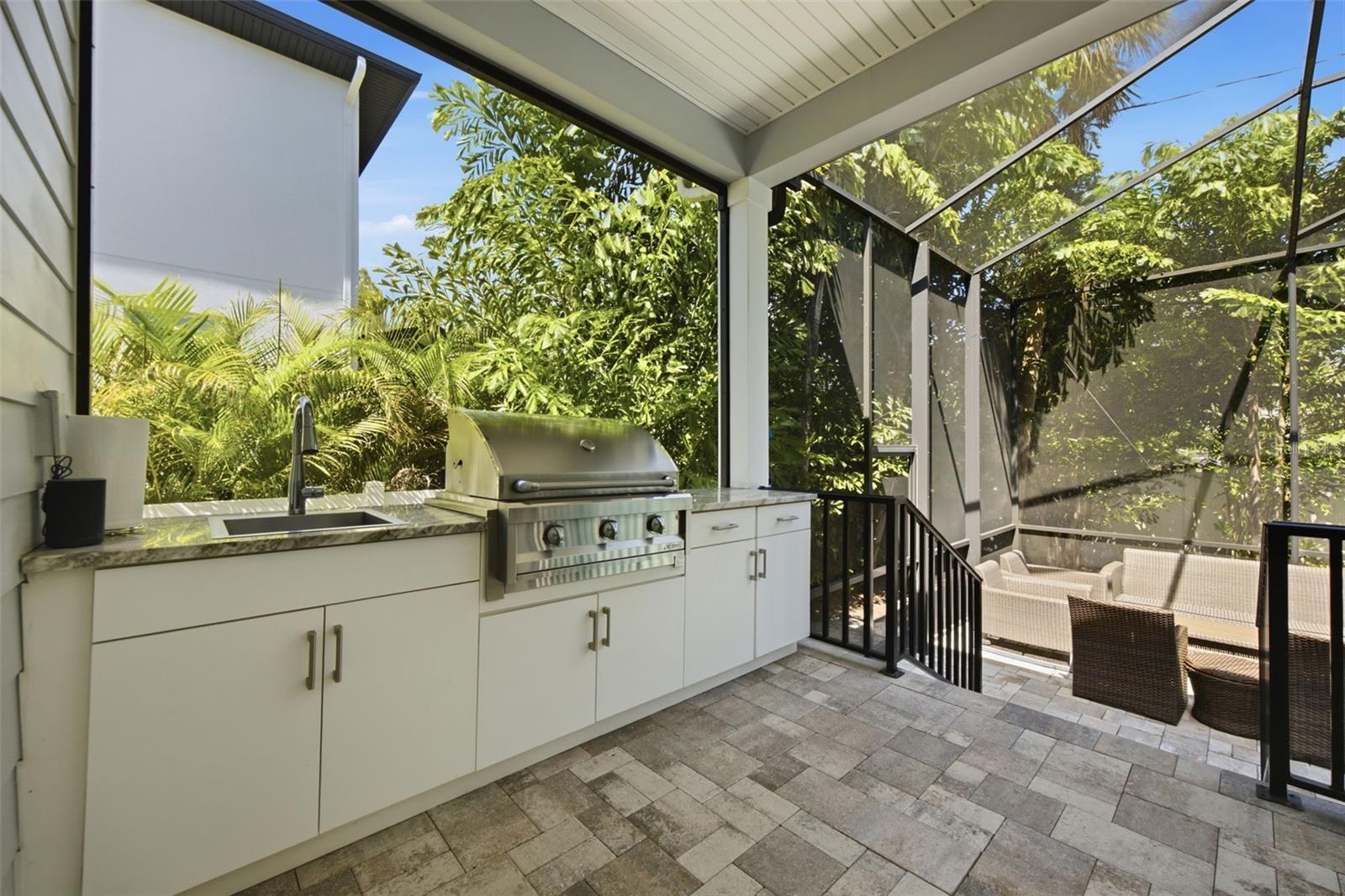210 S Shore Crest Dr Property Photo 51