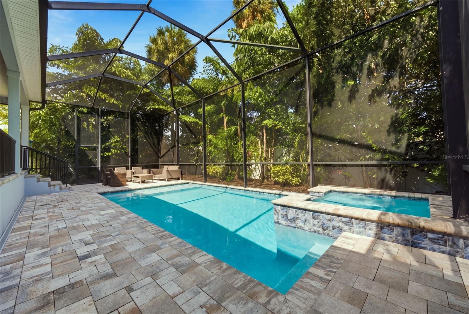 210 S Shore Crest Dr Property Photo 53
