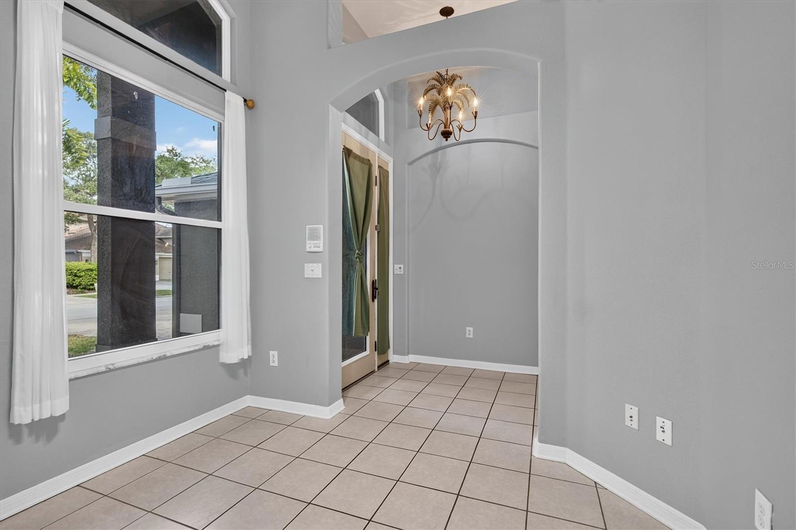 1809 Longview Ln Property Photo 8