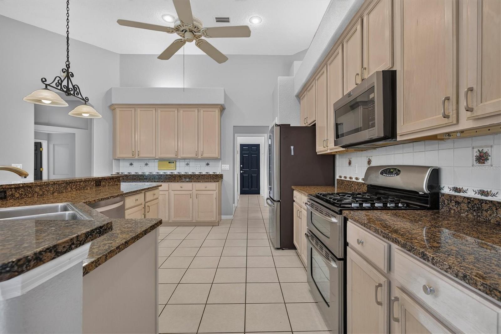 1809 Longview Ln Property Photo 13