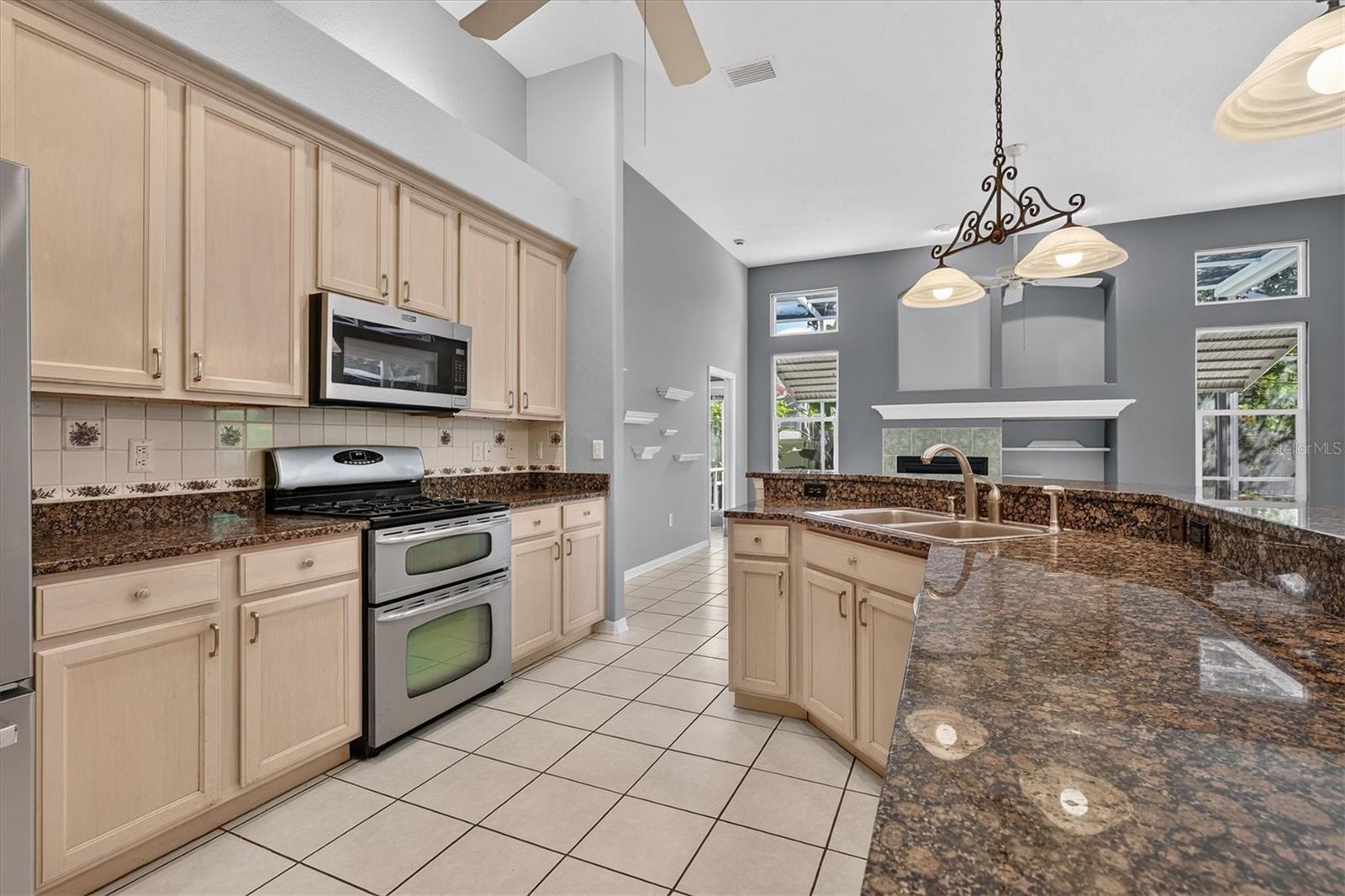 1809 Longview Ln Property Photo 16