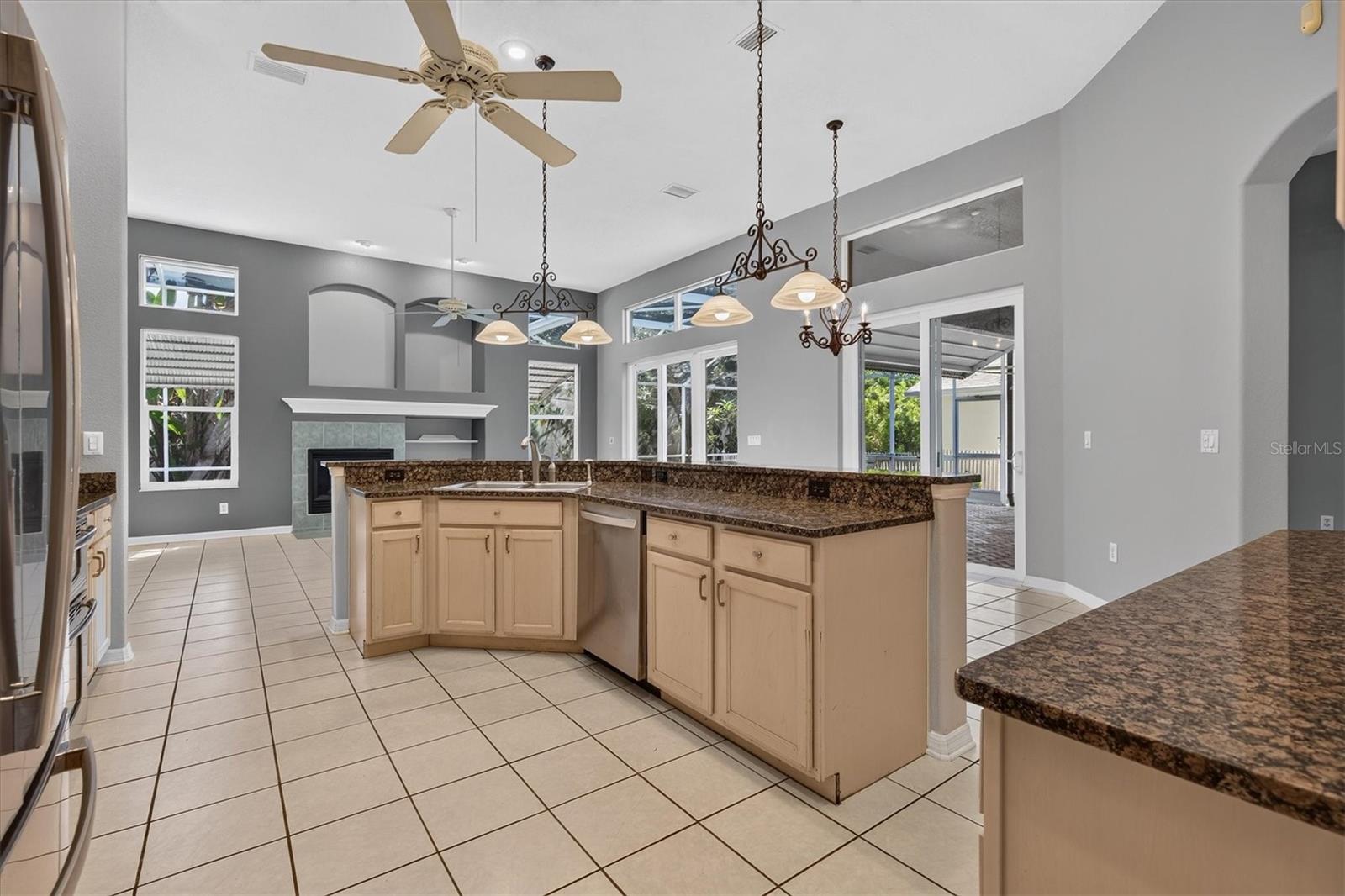 1809 Longview Ln Property Photo 17