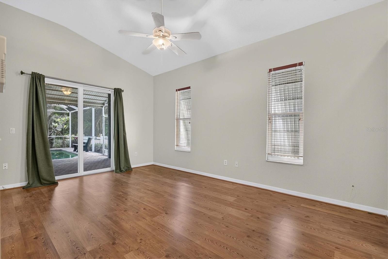 1809 Longview Ln Property Photo 21