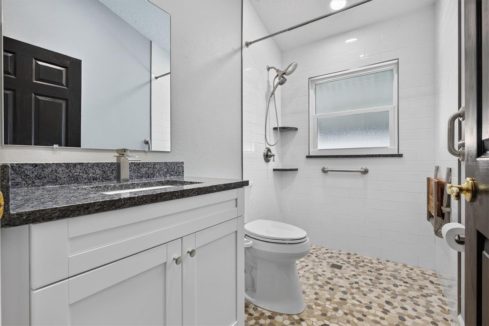1809 Longview Ln Property Photo 38