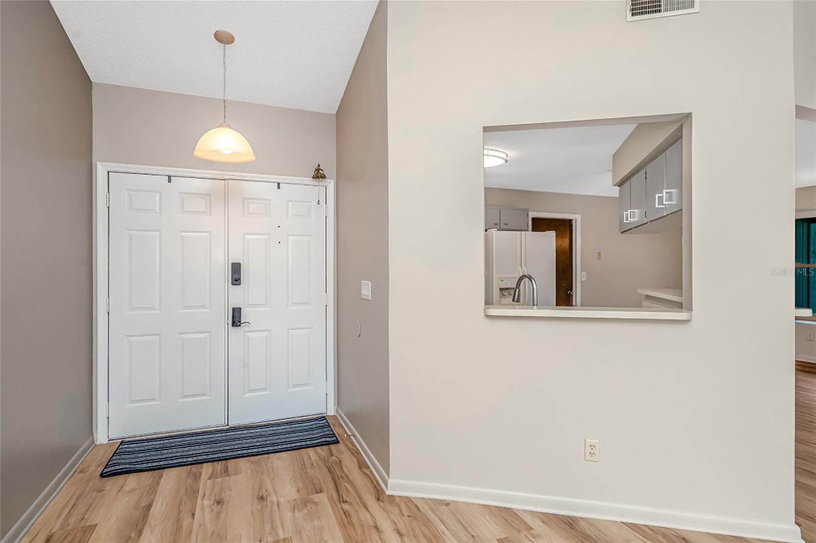 17717 Cranbrook Dr Property Photo 9